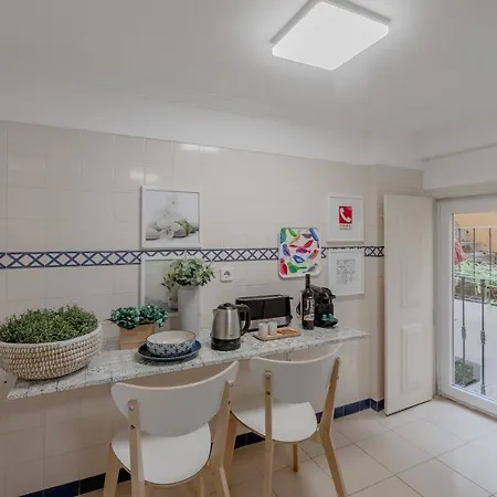 Artistic Design - Principe Real Apartment Lisbon